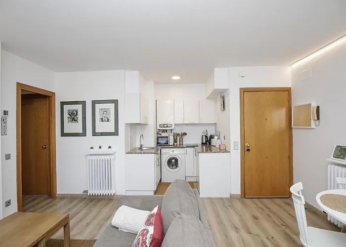 Con Gran Terraza En דירה *